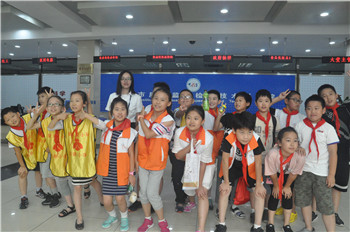 上海市徐汇区启新小学来我院开展暑期社会实践活动